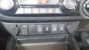 Toyota Hilux Revo 2 Din Audio System